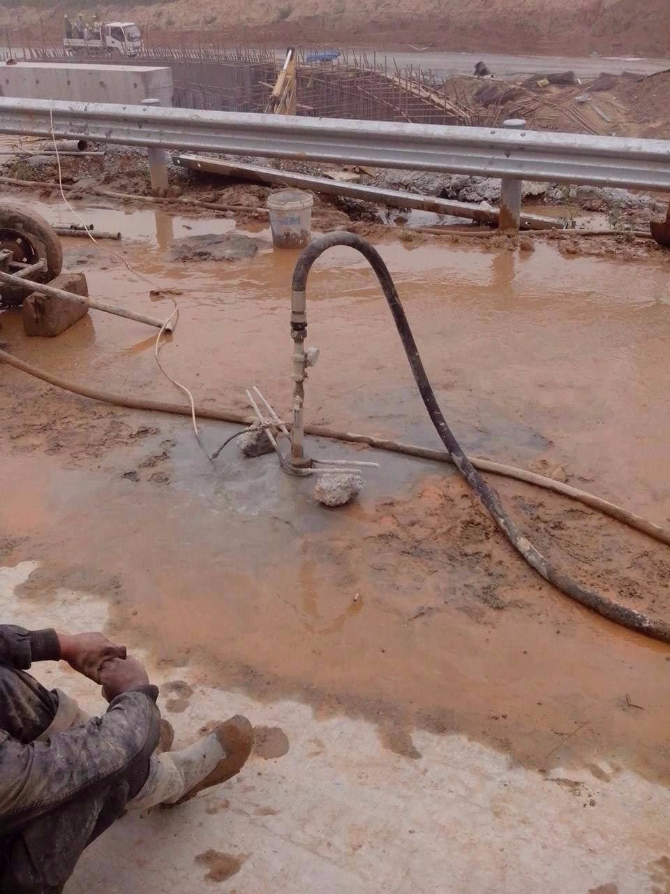 白鹭湖管理区路基压密注浆